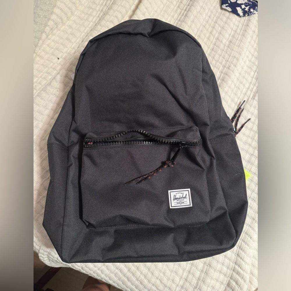 Herschel backpack NWT